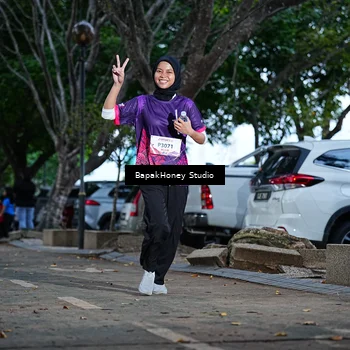 Runner Photo 8460526