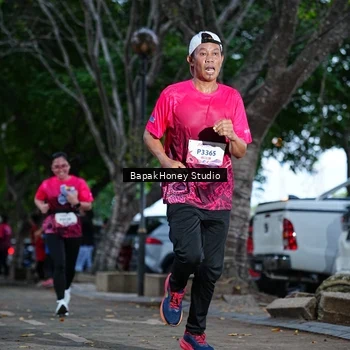 Runner Photo 8460561