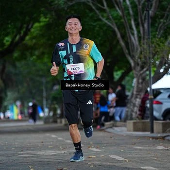Runner Photo 8460581