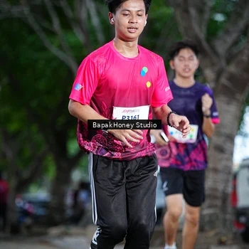 Runner Photo 8460642