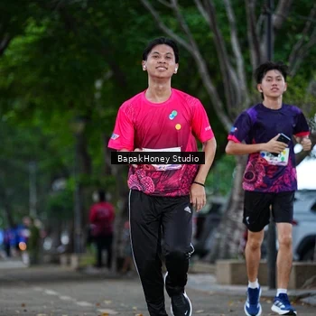 Runner Photo 8460646