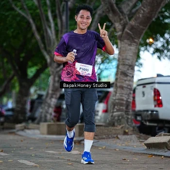 Runner Photo 8460654