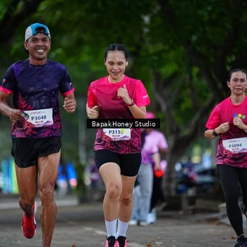 Runner Photo 8460667