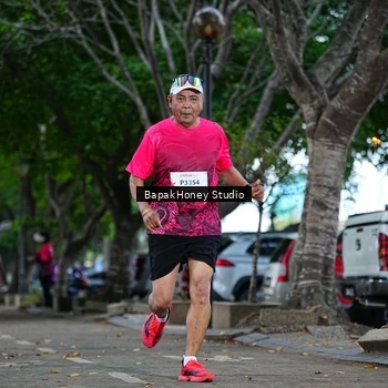 Runner Photo 8460672