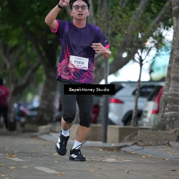 Runner Photo 8460696