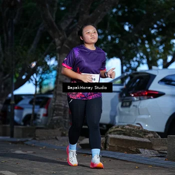 Runner Photo 8460747
