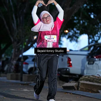 Runner Photo 8460751