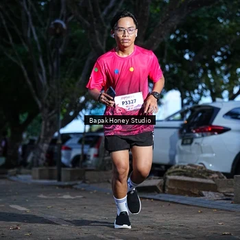 Runner Photo 8460763