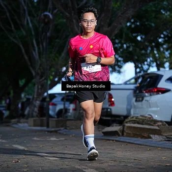 Runner Photo 8460766