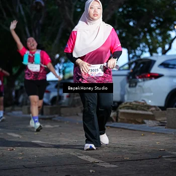 Runner Photo 8460769