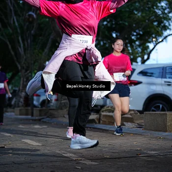 Runner Photo 8460782