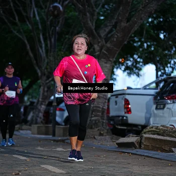 Runner Photo 8460796