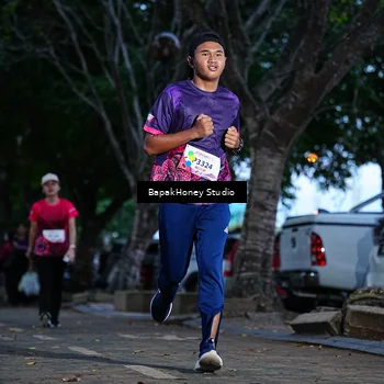 Runner Photo 8460816