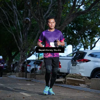 Runner Photo 8460826