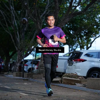 Runner Photo 8460828