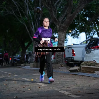 Runner Photo 8460833