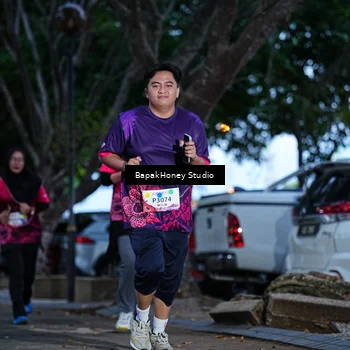 Runner Photo 8460872