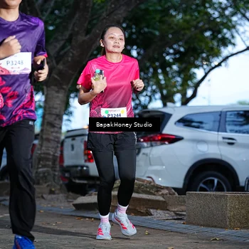 Runner Photo 8460880