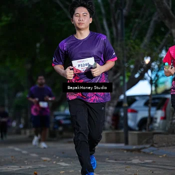Runner Photo 8460886