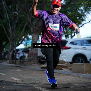 Runner Photo 8460888