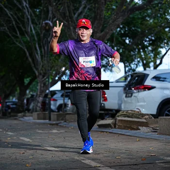 Runner Photo 8460892