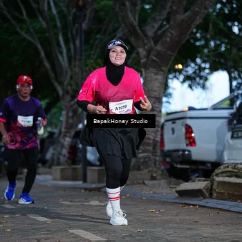Runner Photo 8460893