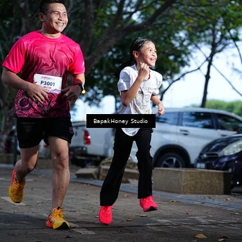Runner Photo 8460903