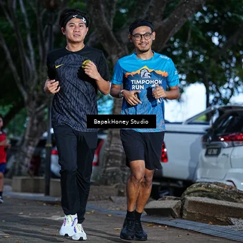 Runner Photo 8460913