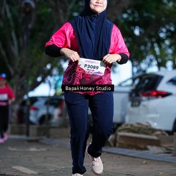 Runner Photo 8460925