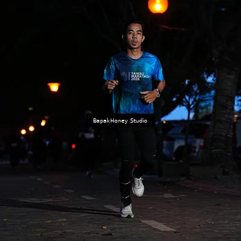Runner Photo 8461057