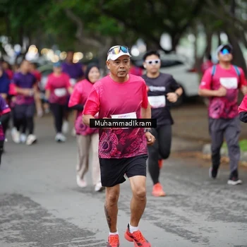 Runner Photo 8461375