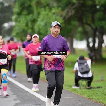 Runner Photo 8461533