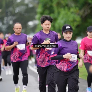 Runner Photo 8461535