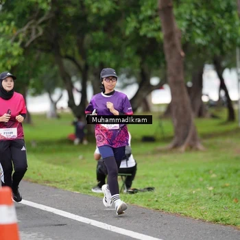 Runner Photo 8461575