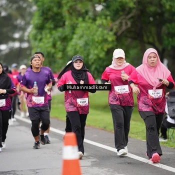Runner Photo 8461674
