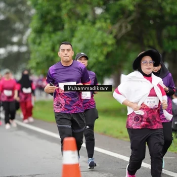 Runner Photo 8461767