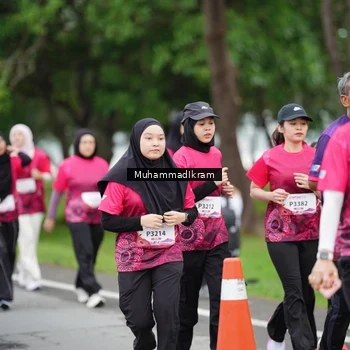 Runner Photo 8461800