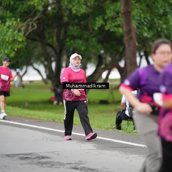 Runner Photo 8461878