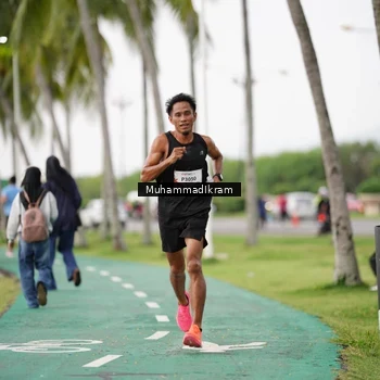 Runner Photo 8462042