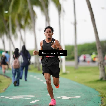 Runner Photo 8462044