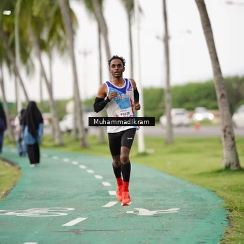 Runner Photo 8462054