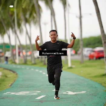 Runner Photo 8462073