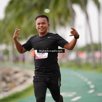 Runner Photo 8462078