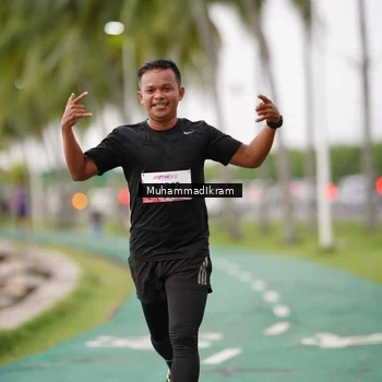 Runner Photo 8462079