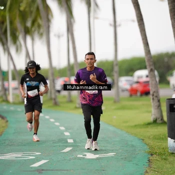 Runner Photo 8462099