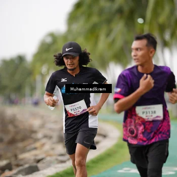 Runner Photo 8462104
