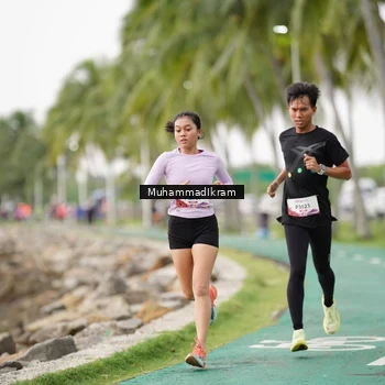 Runner Photo 8462112