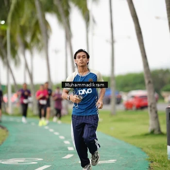 Runner Photo 8462159