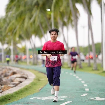 Runner Photo 8462223