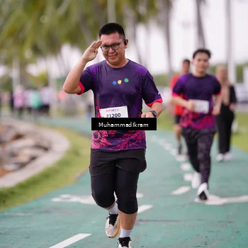 Runner Photo 8462345